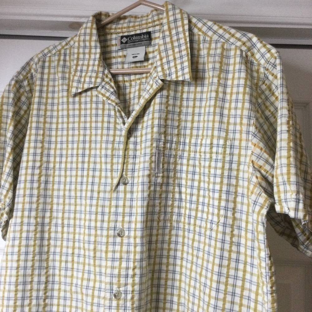 Columbia men’s shirt Large